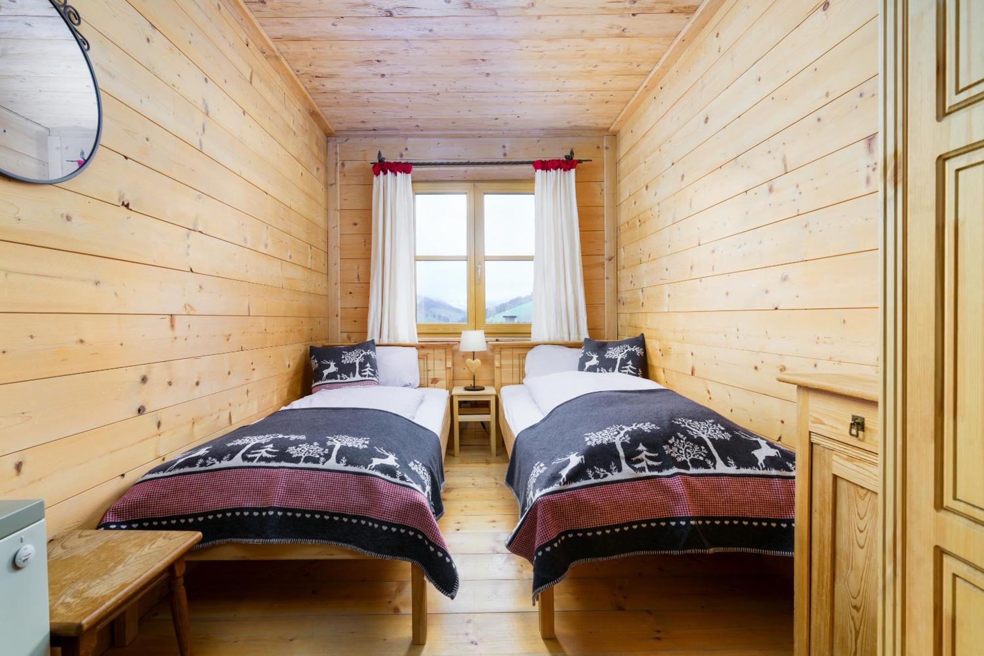 Ski-In & Ski-Out Out Chalet Maria With Amazing Mountain View Maria Alm am Steinernen Meer Exteriör bild