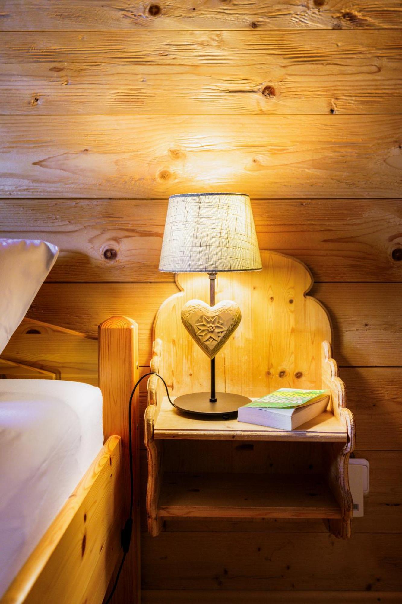 Ski-In & Ski-Out Out Chalet Maria With Amazing Mountain View Maria Alm am Steinernen Meer Exteriör bild